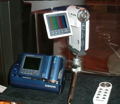 CES 2003:三星將在日銷售內置硬盤的MPEG-4攝像機 -DOIT-數(shù)據產業(yè)媒體與服務平臺