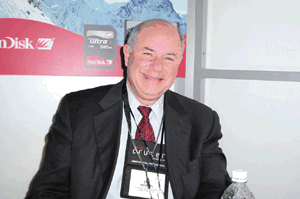 2005年中國將成全球第二大記憶卡市場-DOIT-數(shù)據(jù)產(chǎn)業(yè)媒體與服務(wù)平臺