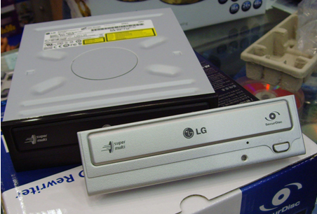 DVD刻錄機(jī)大勢(shì)所趨 刻錄數(shù)據(jù)安全至上-DOIT-數(shù)據(jù)產(chǎn)業(yè)媒體與服務(wù)平臺(tái)